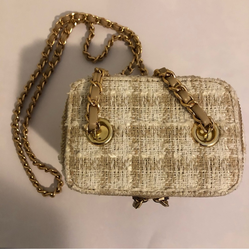 Chic Tweed Crossbody Bag - Cream and Tan - Picture 5 of 9